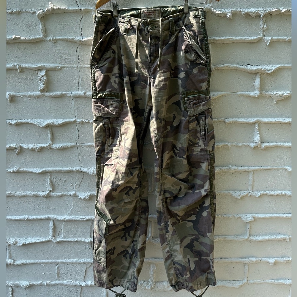 Abercrombie Camo Pant